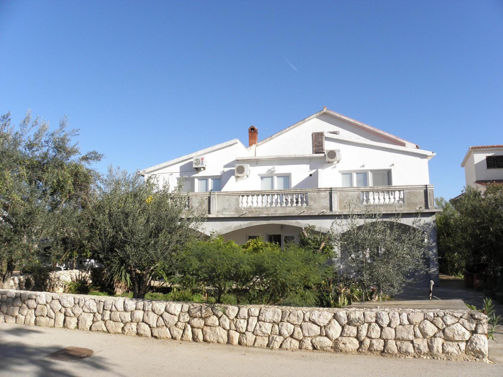 Apartments Fabijan - 50M From Sea Povljana Exterior photo